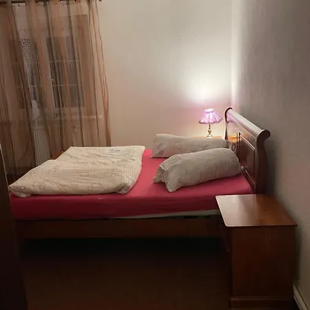 Kladska 12